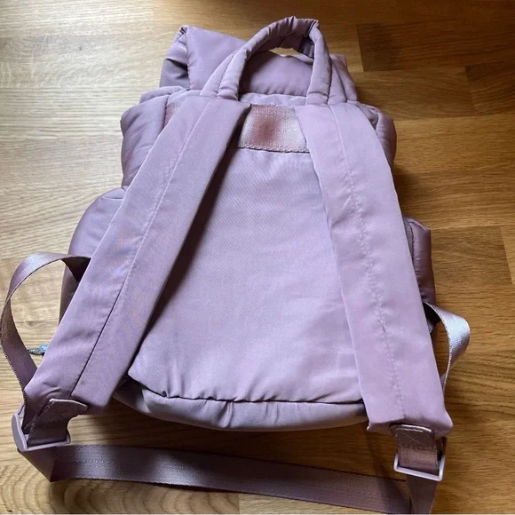 BearPaw mini puffer backpack - Picture 4 of 6